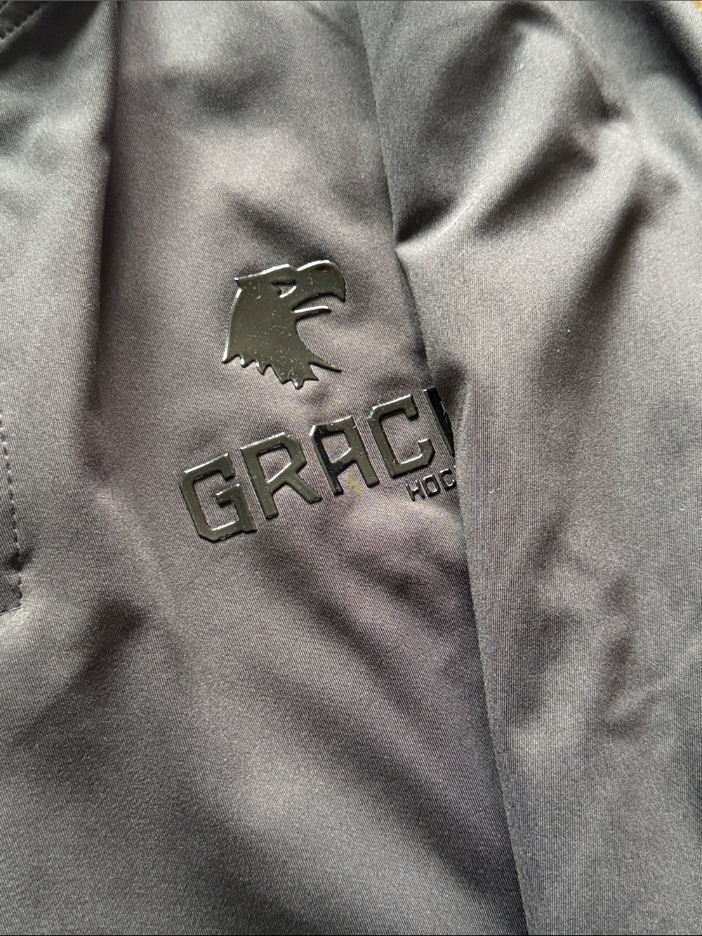 Three quarter zip! - Picture 3 of 3